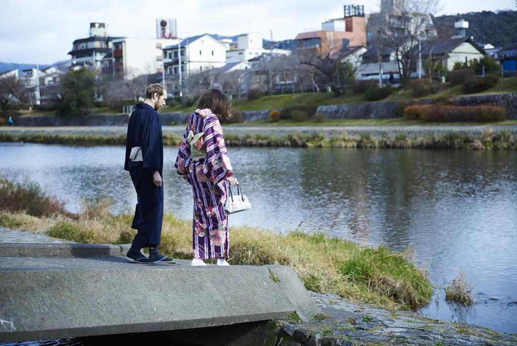 Guest House Connection Karasuma Gojo Kyoto Exterior photo